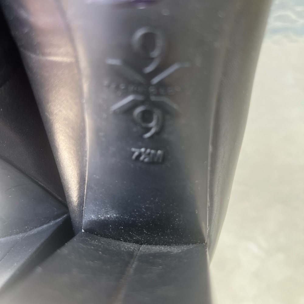 Nine West Black Heels - Picture 7 of 7